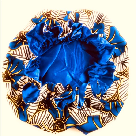 Classy Silky & Smooth Satin Bonner Cap. - Picture 3 of 9